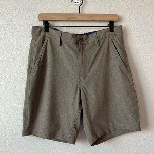 NWT Croft & Barrow Traveler Collection Tan Brown Light Weight Shorts- Size 32